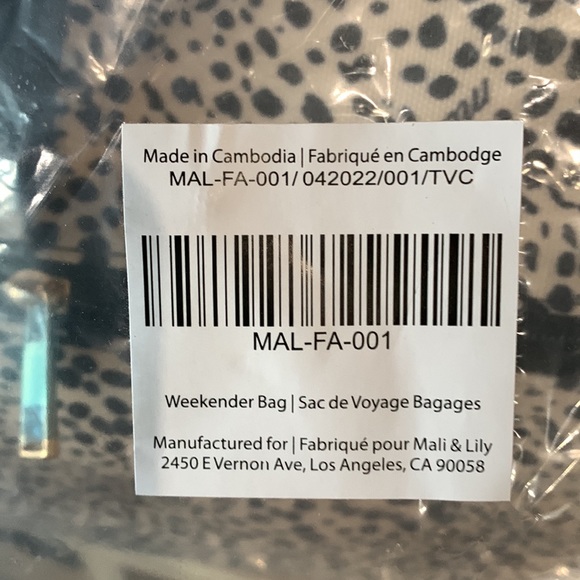 Weekend bag Cream and black print weekender bag by Mali + Lili - Picture 9 of 9